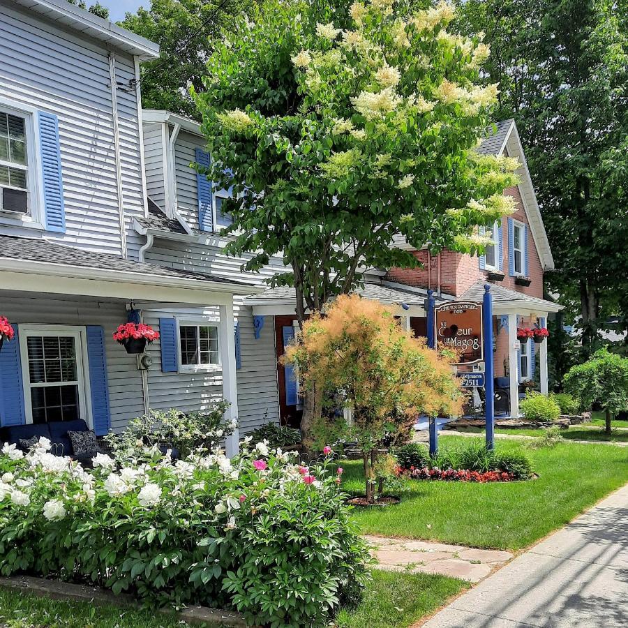 Au Coeur De Magog Bed & Breakfast Exterior foto